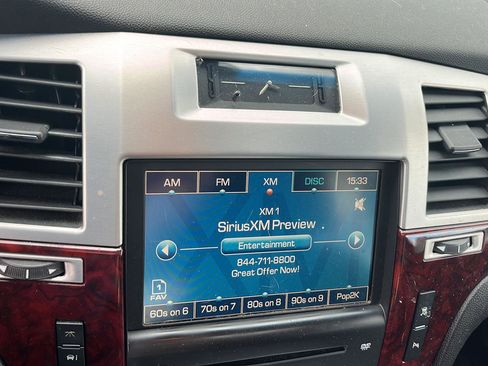 Used 2007 Cadillac Escalade AWD w/ Information Package image 15