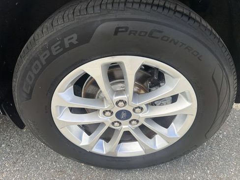 Used 2022 Ford Escape SE AWD/4WD image 34