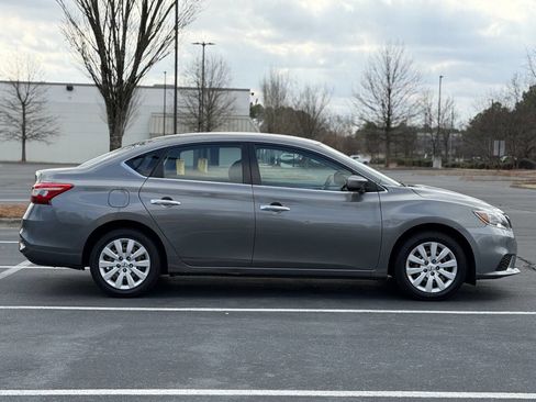 Used 2019 Nissan Sentra S FWD image 8