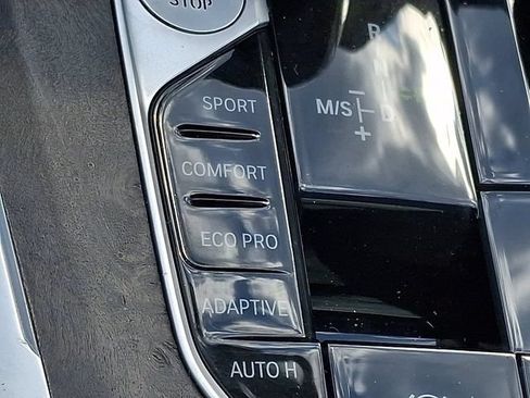 Used 2021 BMW X5 sDrive40i w/ Convenience Package RWD image 29