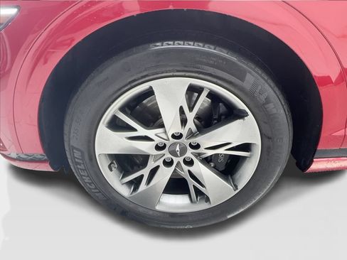 Used 2023 Genesis GV70 3.5T Sport AWD/4WD image 12