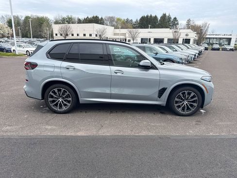 Certified 2024 BMW X5 xDrive40i w/ M Sport Package image 6