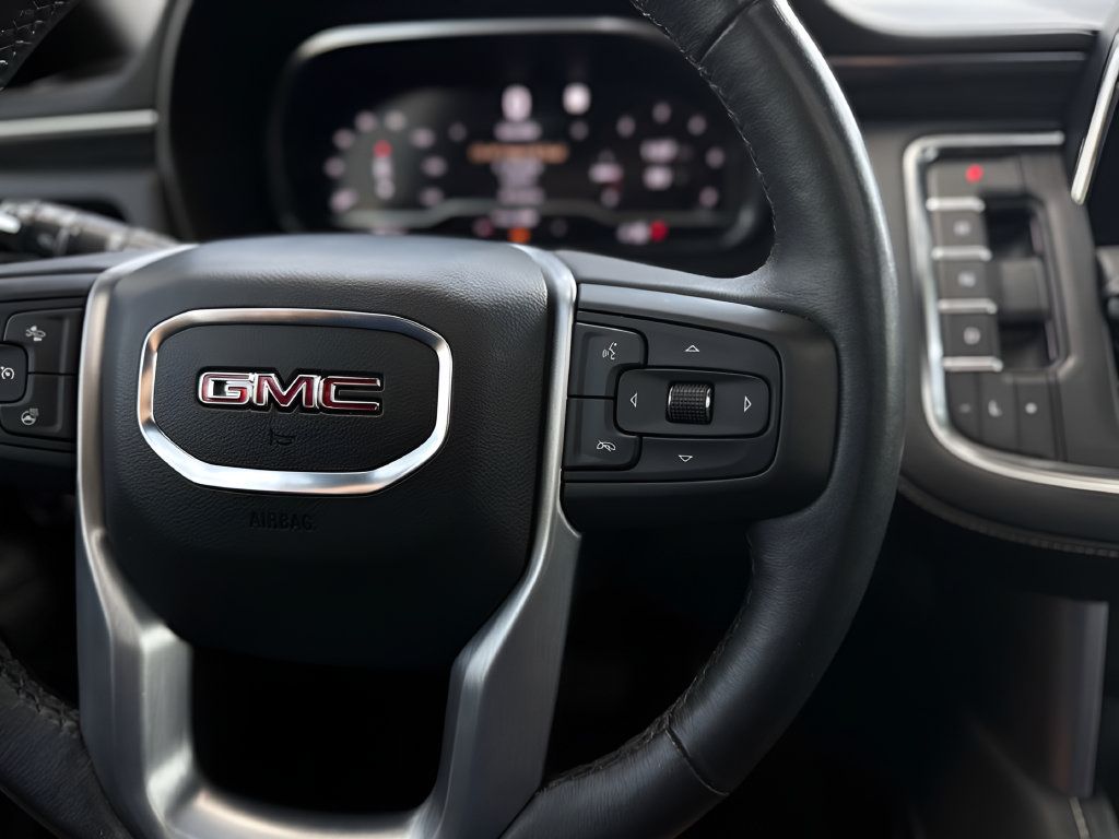 Used 2022 GMC Yukon SLT w/ SLT Premium Package AWD/4WD image 12