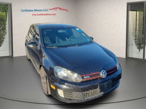 Used 2013 Volkswagen Golf 4-Door image 3