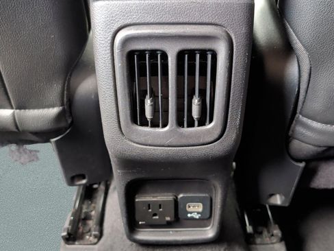 Used 2019 Jeep Compass Trailhawk AWD/4WD image 24