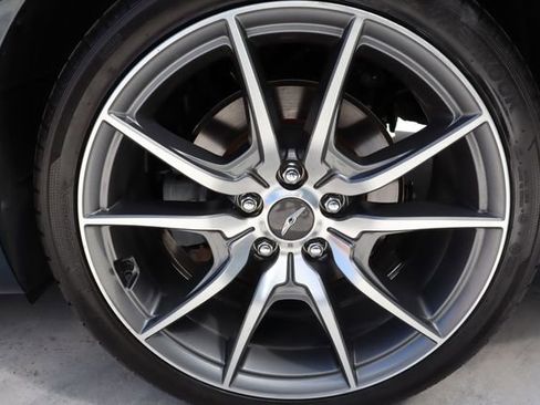 Used 2023 Genesis G70 2.0T image 46