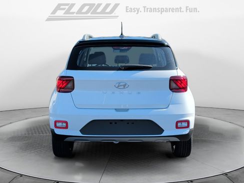 New 2026 Hyundai Venue SEL image 6