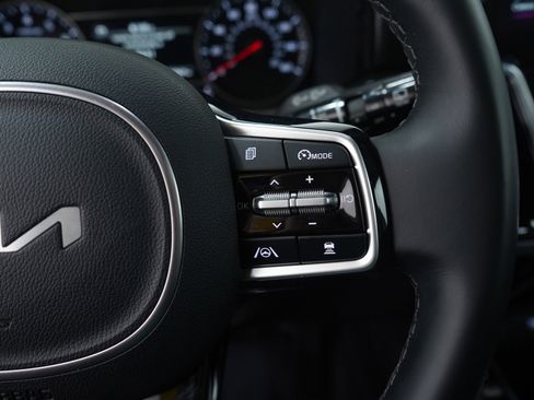 Used 2022 Kia Sorento SX image 30