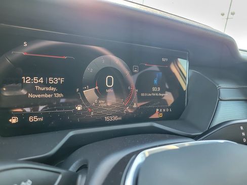 Certified 2025 GMC Acadia Elevation image 12