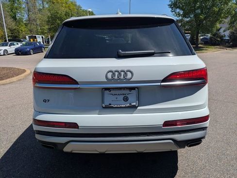 Used 2025 Audi Q7 3.0T Premium Plus AWD/4WD image 5