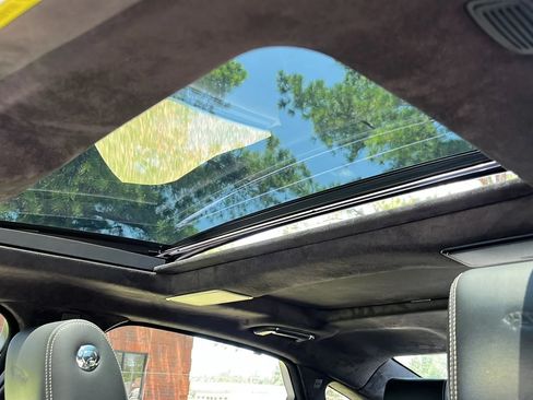 Used 2019 Jaguar XJ AWD image 17