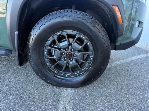 Used 2023 Nissan Frontier PRO-4X w/ Pro-4X Premium Package image 11