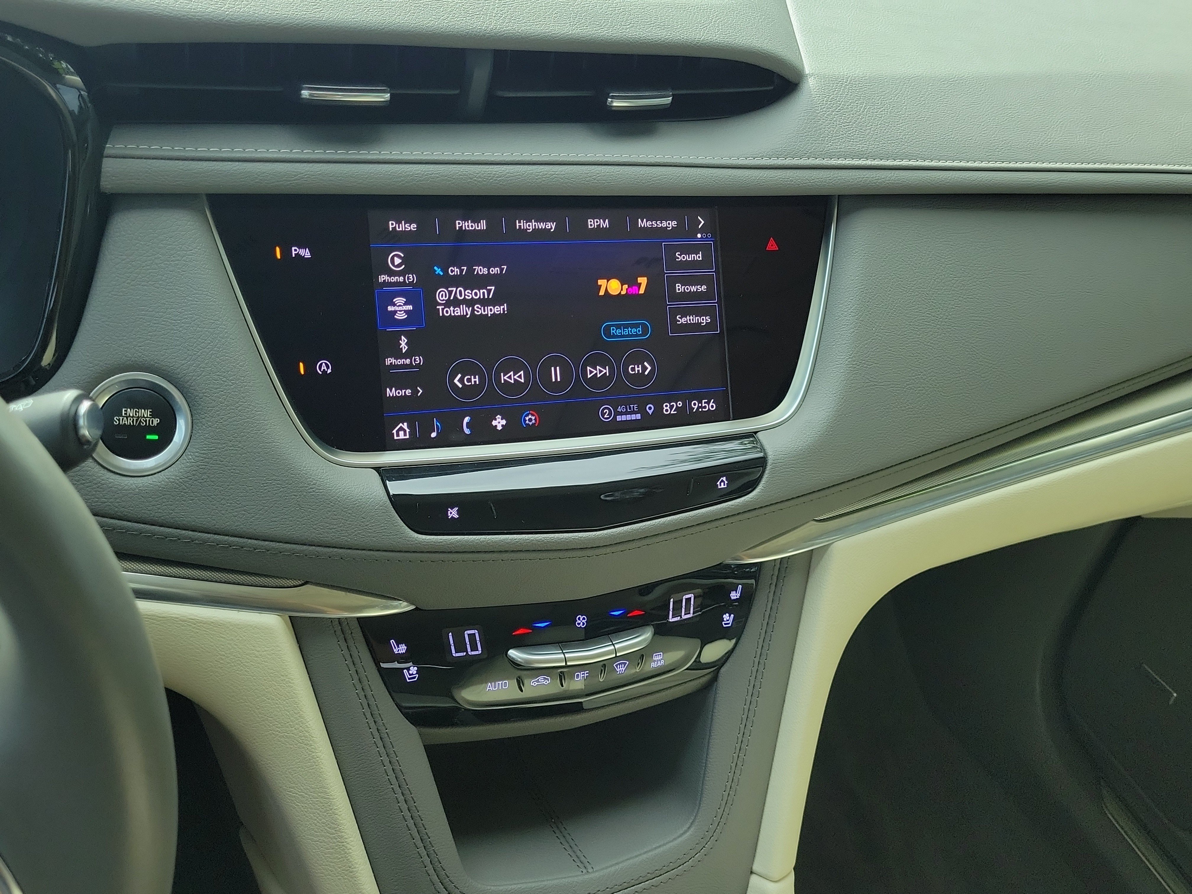 Used 2022 Cadillac XT5 Premium Luxury FWD image 25