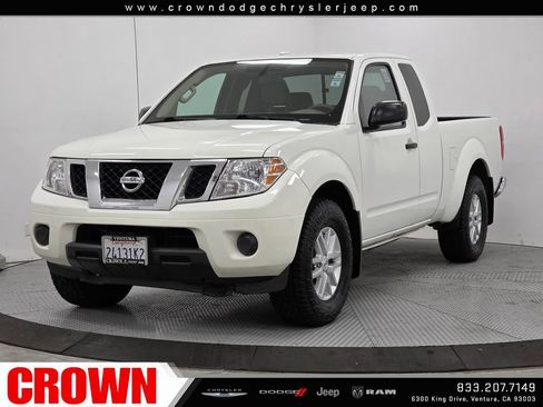 Used 2017 Nissan Frontier SV RWD image 3