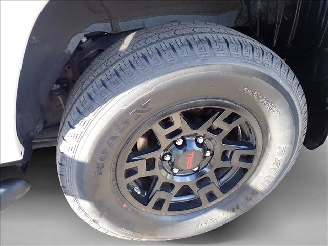 Used 2021 Toyota 4Runner SR5 Premium w/ Moonroof Package AWD/4WD image 7