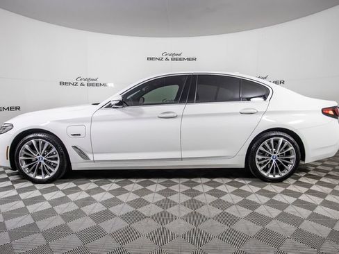 Used 2023 BMW 530e w/ Convenience Package RWD image 10