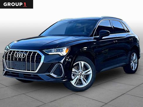 Used 2024 Audi Q3 2.0T Premium w/ Convenience Package AWD/4WD image 1
