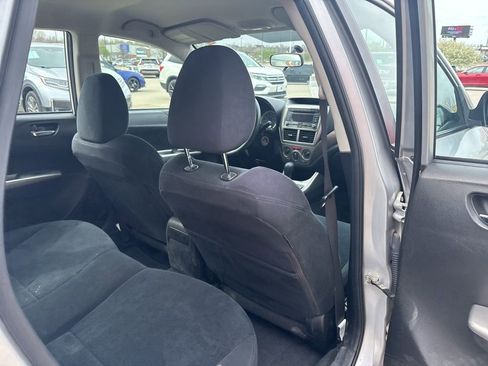 Used 2010 Subaru Impreza 2.5i image 25