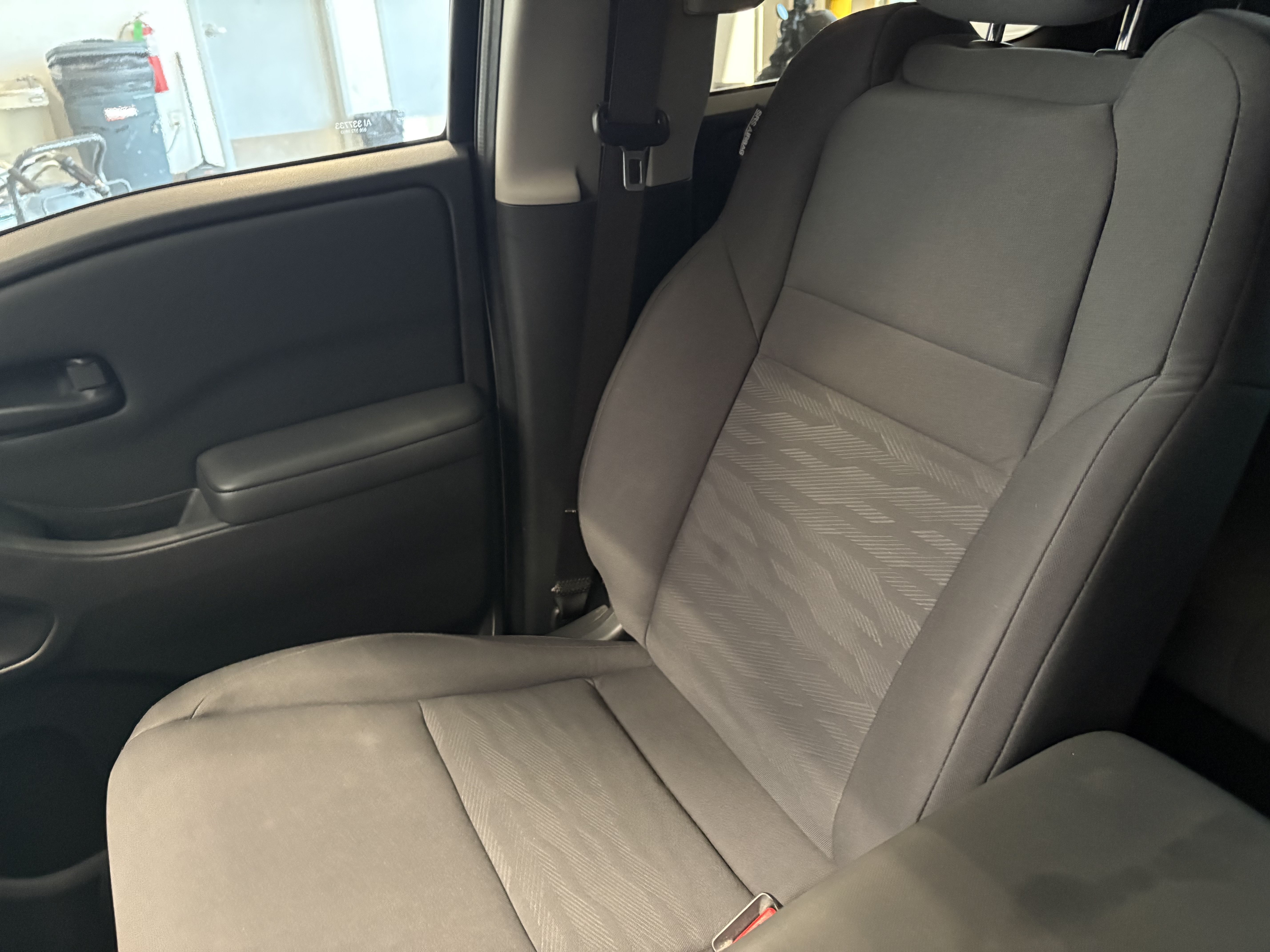 Used 2023 Nissan Frontier S w/ Technology Package RWD image 18