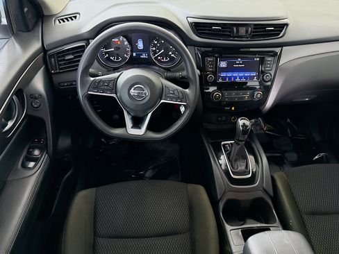 Used 2021 Nissan Rogue Sport S FWD image 17