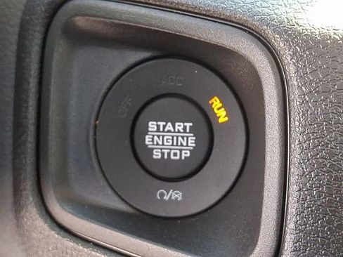 New 2026 Jeep Gladiator Sport image 14