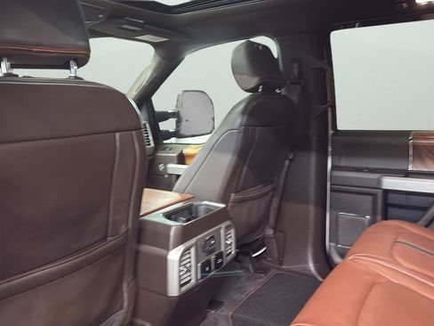 Used 2018 Ford F150 King Ranch w/ Equipment Group 601A Luxury image 29