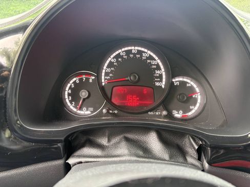 Used 2014 Volkswagen Beetle 1.8T FWD image 24