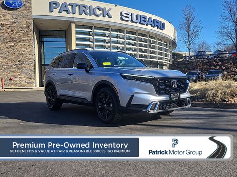 Used 2023 Honda CR-V Sport Touring image 1