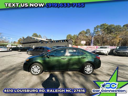 Used 2015 Toyota Corolla LE image 4