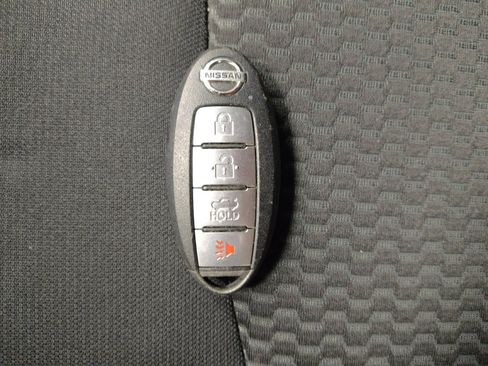 Used 2020 Nissan Sentra S image 32