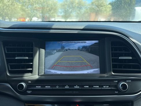 Used 2020 Hyundai Elantra SEL w/ Cargo Package (C1) image 19