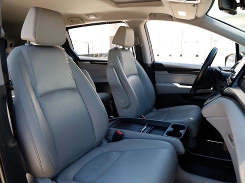 Used 2022 Honda Odyssey EX-L image 16