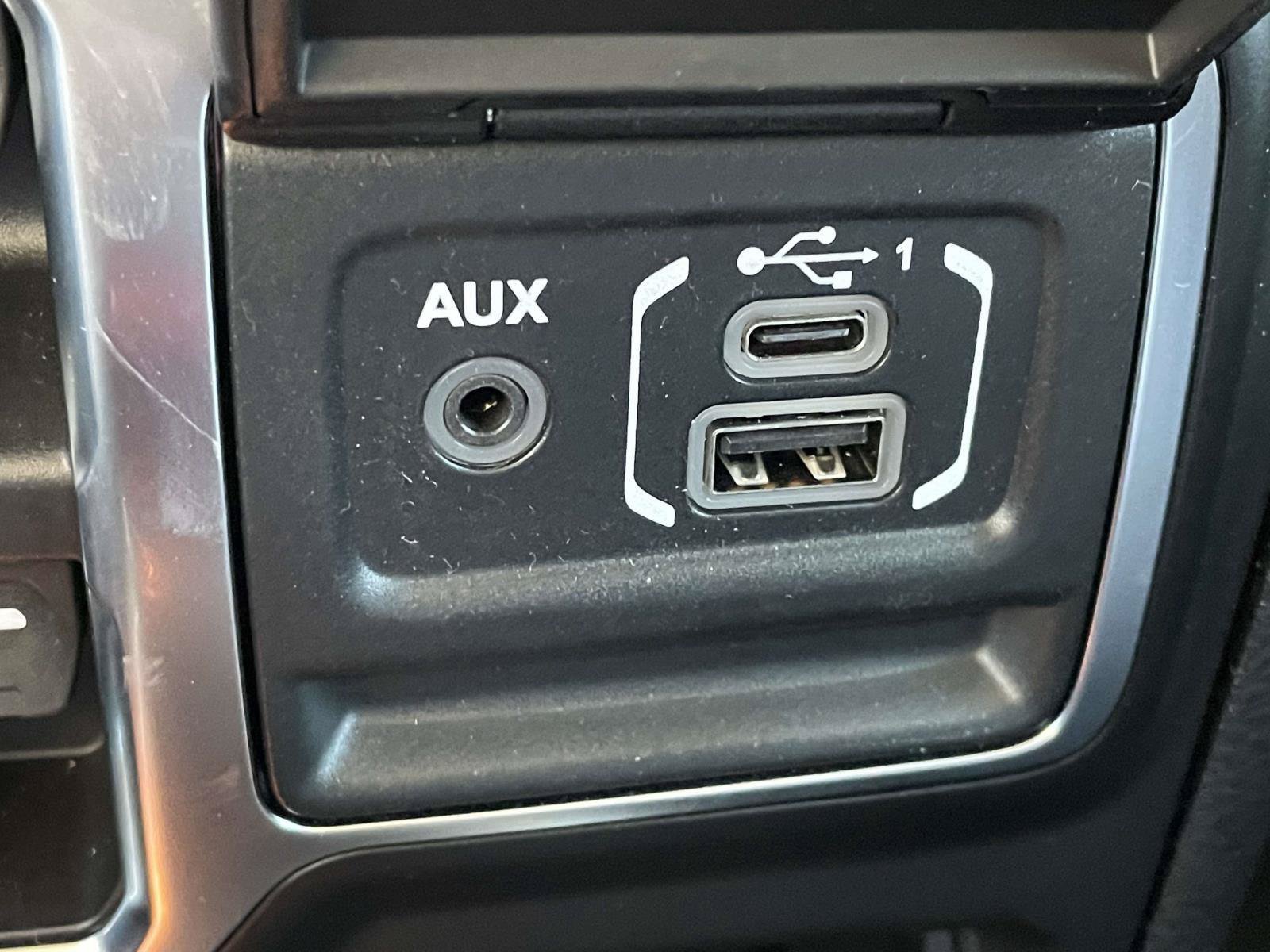 Certified 2026 Jeep Gladiator Sport AWD/4WD image 7