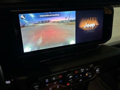 New 2026 Jeep Gladiator Sport AWD/4WD image 36