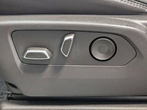 Used 2023 GMC Sierra 1500 Denali w/ Technology Package image 11