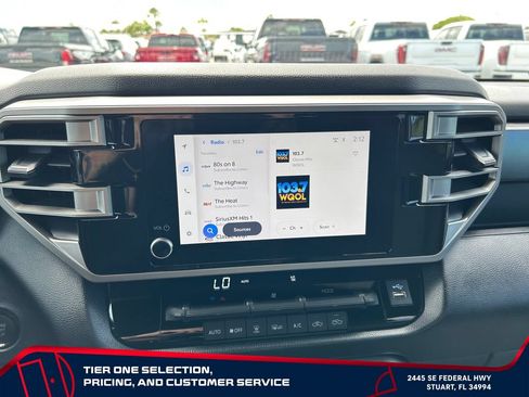 Used 2025 Toyota Tundra SR5 AWD/4WD image 33