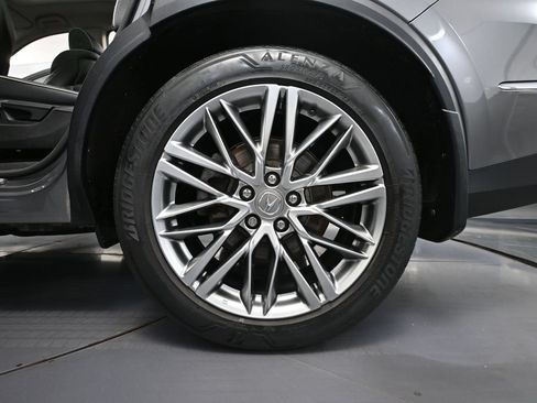 Used 2023 Acura MDX w/ Advance Package AWD/4WD image 9