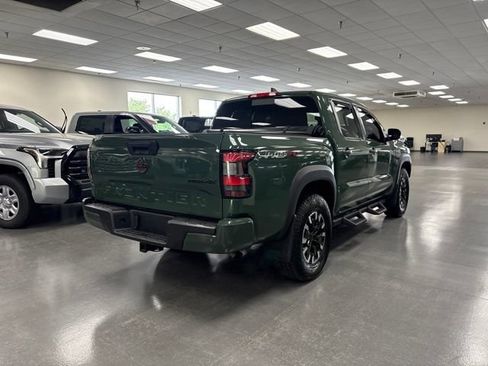 Used 2024 Nissan Frontier PRO-4X w/ Technology Package AWD/4WD image 7