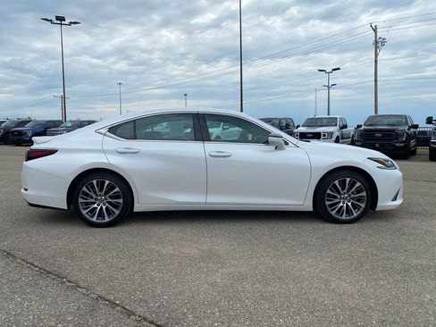Used 2021 Lexus ES 350 w/ Premium Package FWD image 7