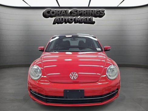 Used 2014 Volkswagen Beetle TDI image 2