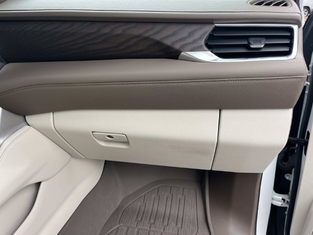 Used 2024 GMC Yukon Denali AWD/4WD image 30