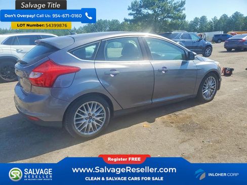 Used 2014 Ford Focus Titanium FWD image 4
