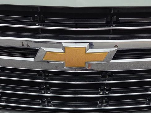 Used 2024 Chevrolet Tahoe LT AWD/4WD image 22