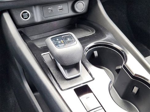 Used 2021 Nissan Rogue SV image 22