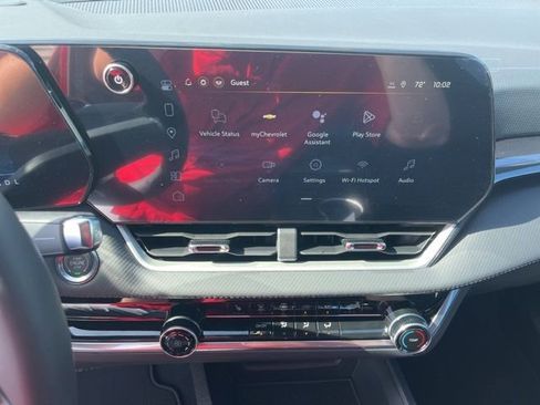 New 2026 Chevrolet Equinox LT FWD image 23