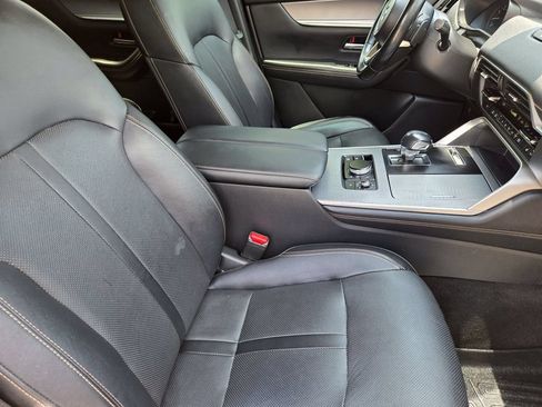 Used 2024 MAZDA CX-90 3.3 Turbo w/ Premium Package AWD/4WD image 19