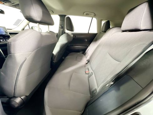 Used 2022 Toyota Corolla Cross LE image 28