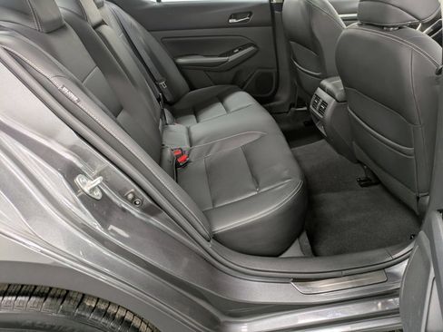 Used 2021 Nissan Altima 2.5 SL AWD/4WD image 27