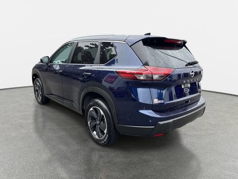 Used 2026 Nissan Rogue SV w/ SV Premium Package AWD/4WD image 6