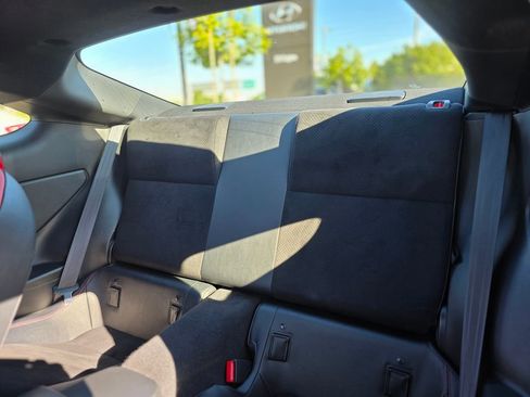 Used 2024 Toyota GR86 TRUENO Edition image 13